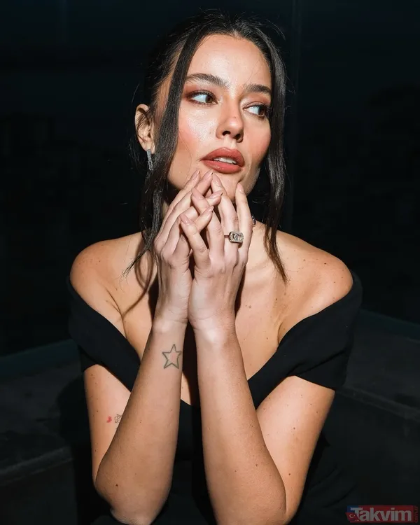 9 yıllık evliliği biteceği konuşulan Pelin Akil ortalığı ateşe verdi! Eşi Anıl Altan’a olay yorum - 11