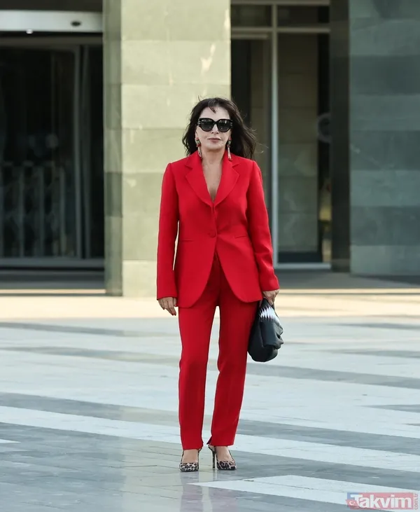 Aşk ve Gözyaşı’nın Yeliz’i Şenay Gürler’in sevgilisi bakın hangi ünlü isim çıktı! Hem Türkiye'de hem dünyada tanınıyor... - 5