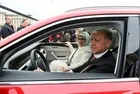 Başkan Erdoğan ile eşi Emine Erdoğan'ın Togg ile yaptığı ilk sürüşün araç içi görüntüleri ortaya çıktı: "Türk Sanat Musikisini nereden dinleyeceğiz?"