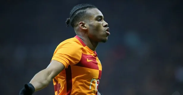 Galatasaray'ın yıldızına dev kanca!
