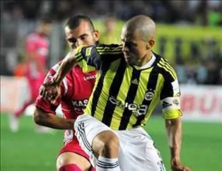 Alex'in yokluğu Fenerbahçe'yi nasıl etkiler?