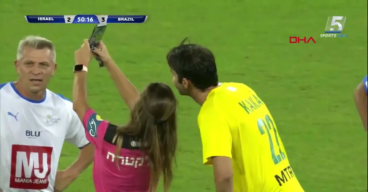 Brezilya’da kadın hakem, Kaka ile selfie için bakın ne yaptı!