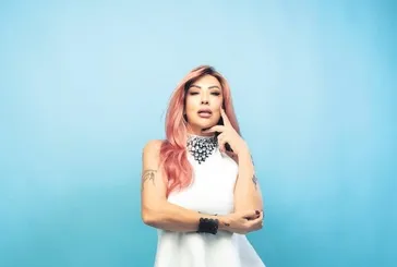 Bizim sektöre de el atın!