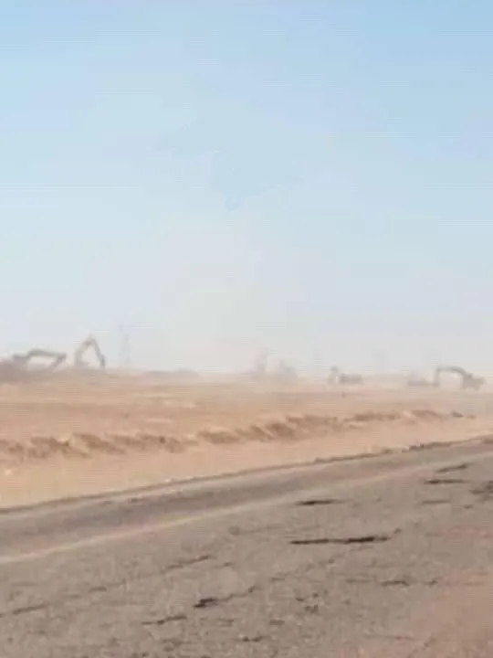 turkiyeye-karsi-2-asamaya-gectiler-libya-ordusu-rus-parali-askerleri-wagneri-cufradan-sirteye-hareketini-gozlemledi-1596658064579.jpg Türkiye'ye karşı 2. aşamaya geçtiler! Libya Ordusu, Rus paralı askerlerinin "Wagner" Cufra'dan Sirte'ye hareketini gözlemledi-3