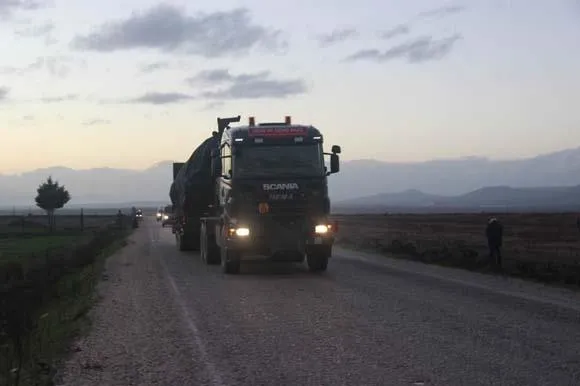 Son dakika: Fırat’ın doğusuna tank ve fırtına obüs sevkiyatı-2
