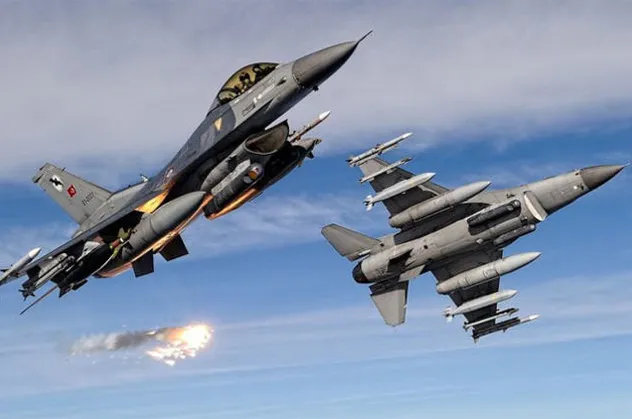 Son dakika: Irak'ın kuzeyine hava harekatı