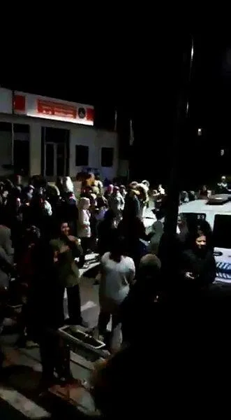 sakaryada-kiz-ogrenci-yurdunda-kedi-kiz-krizi-vali-aciklama-yapti-1576083737246.jpeg Sakarya'da kız öğrenci yurdunda 'kedi kız' krizi! Vali açıklama yaptı-1