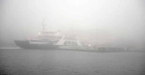 Deniz ulaşımına sis engeli: Çanakkale Boğazı gemi trafiğine kapandı, İDO ve BUDO’dan sefer iptalleri