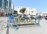 Zabıtalardan coronavirüs müdahalesi: Bankların çevresi demir bariyerler ile çevrildi