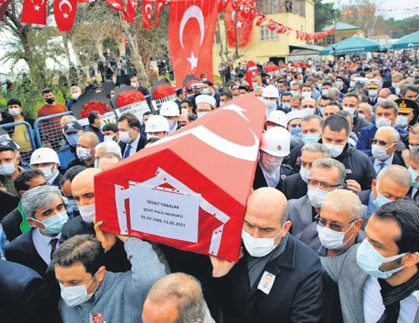 Eli kanlı PKK’lı katillerin Gara’da şehit ettiği 13 kahraman için gözyaşları sel olup aktı (Güncel haberler)-3