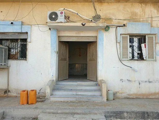 PKK/YPG'li teröristler Ayn İssa'daki kampta tutulan DEAŞ’lıları böyle serbest bırakmış-2