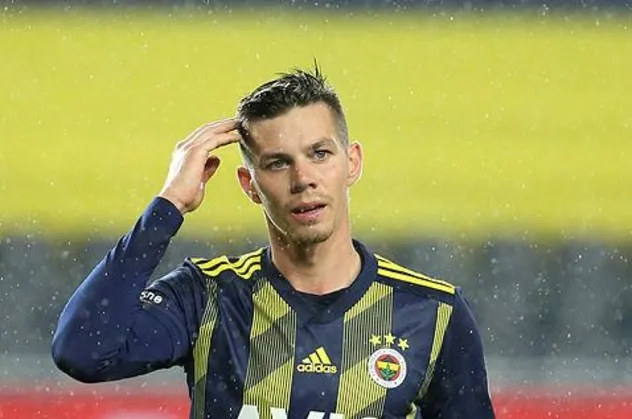 Miha Zajc’a imza baskısı! Sloven orta saha bir anda ilk 11’deki yerini kaybetti