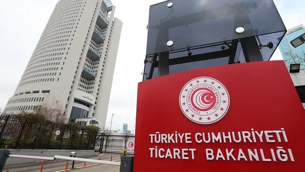 ticaret-bakanligi-acikladi-uzaktan-egitimle-1-milyar-lira-tasarruf-edildi-1692087979583.jpeg Ticaret Bakanlığı açıkladı! Uzaktan eğitimle 1 milyar lira tasarruf edildi-3