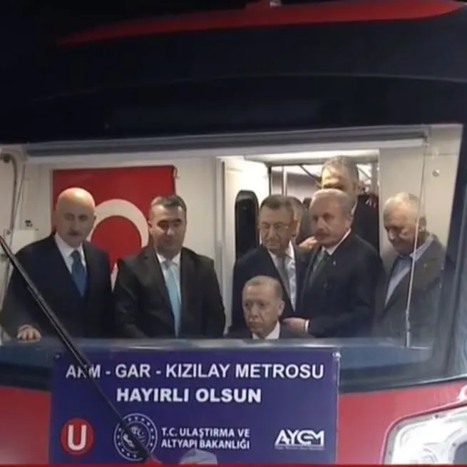 Başkan Erdoğan vatman koltuğuna geçti! AKM-Gar-Kızılay Metro Hattı hizmete alındı