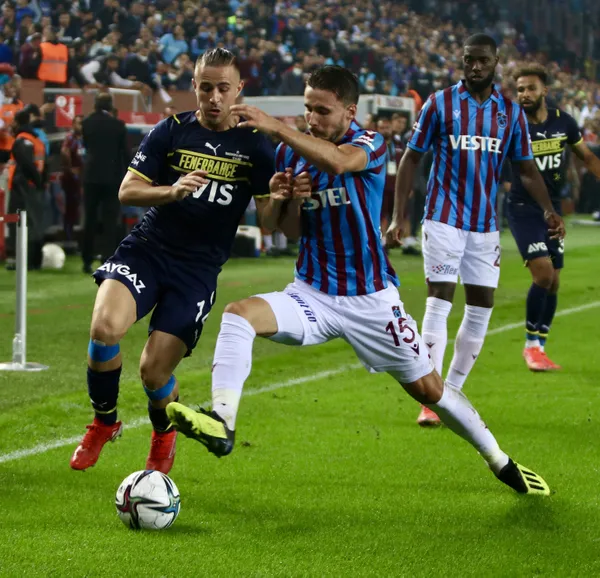 son-dakika-trabzonspor-paylasti-abdullah-avcinin-fenerbahce-galibiyetini-getiren-konusmasi-1634563240921.jpg SON DAKİKA: Trabzonspor paylaştı! Abdullah Avcı'nın Fenerbahçe galibiyetini getiren konuşması-3