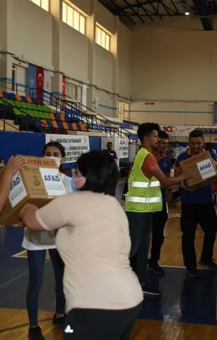 Orman yangını çıkan 5 ile nakdi yardım, beslenme ve barınma desteği