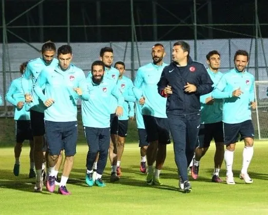 Milli Takımda şok sakatlık!