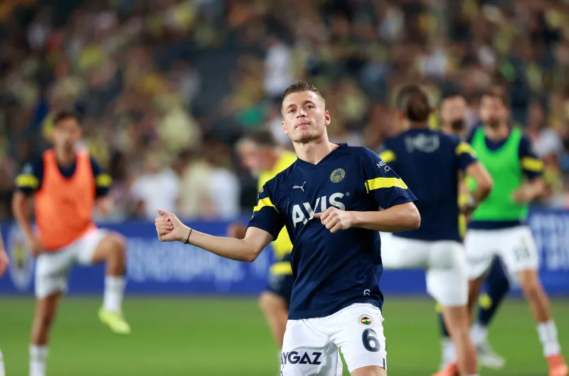 Fenerbahçe haberleri | Alioski İstanbul'da kalacak! Sürpriz transfer - 2