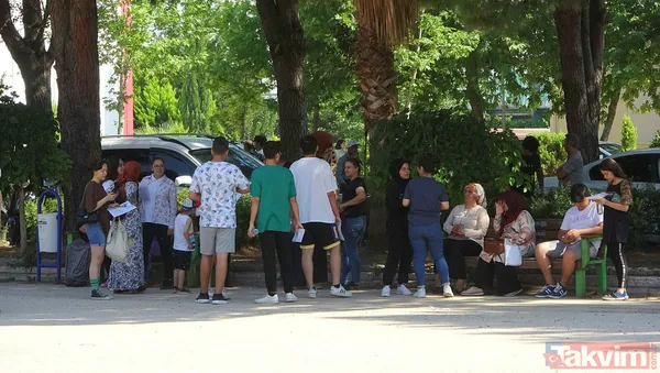 YKS sınavında kimliğini unuttuğu için gözyaşına tutulan Ayşe Sabancanlı'nın hikayesi yürek burktu! Babama annem baktı... - 11