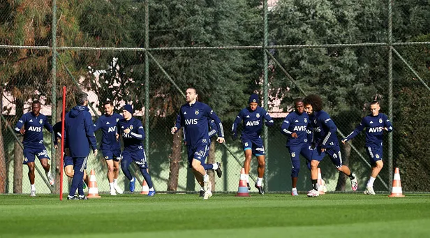 fenerbahce-ve-denizlispor-41-kez-karsilasiyor-1607166040924.jpg Fenerbahçe ve Denizlispor 41. kez karşılaşıyor!-4