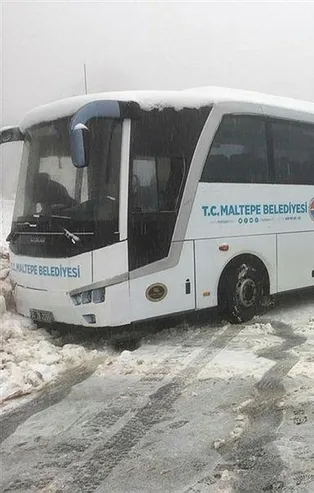 İstanbul'un yanıbaşı... Karda mahsur kaldılar