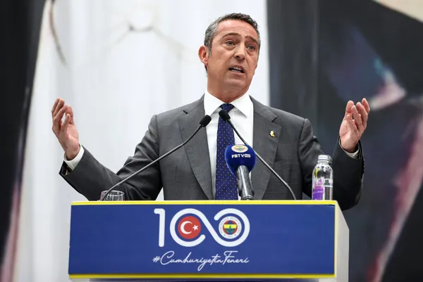 Fenerbahçe'de tansiyonu yüksek toplantı! Önce hükümeti hedef aldı sonra Enner Valencia'ya salladı-11