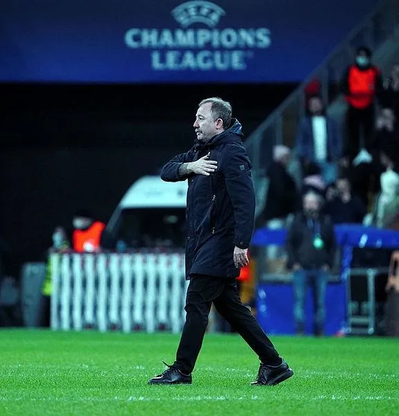 sergen-yalcin-sessizligini-bozdu-jorge-jesus-ve-arda-guler-aciklamasi-hangi-kuluplerden-teklif-aldi-1667334662191.jpeg Sergen Yalçın sessizliğini bozdu! Jorge Jesus ve Arda Güler açıklaması! Hangi kulüplerden teklif aldı?-10