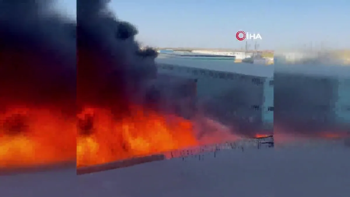 Tekirdağ Hayrabolu'da fabrika yangını!