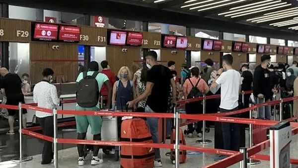 1662712540314.jpg Takoz muhalefetin canını sıkacak rakamlar: İstanbul Havalimanları rakamları altüst etti-4