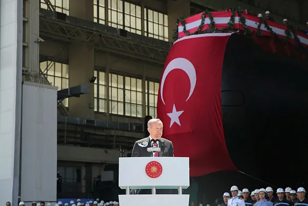 baskan-erdogan-milli-denizalti-projeleri-icin-tarih-verdi-5-yil-icerisinde-donanmada-1653301248297.jpg Başkan Erdoğan Milli Denizaltı Projeleri için tarih verdi: 5 yıl içerisinde donanmada!-5