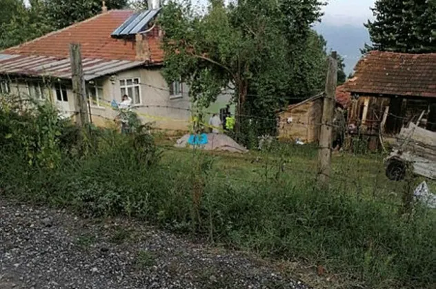 Düzce'de cinnet getiren genç dehşet saçtı: 2 ölü, 4 yaralı