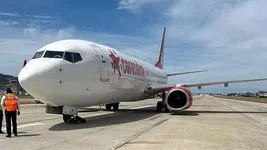 Antalya Gazipaşa Havalimanı’na inen bir uçağın tekeri patladı! Pistte hasar var mı? Bakanlık açıkladı