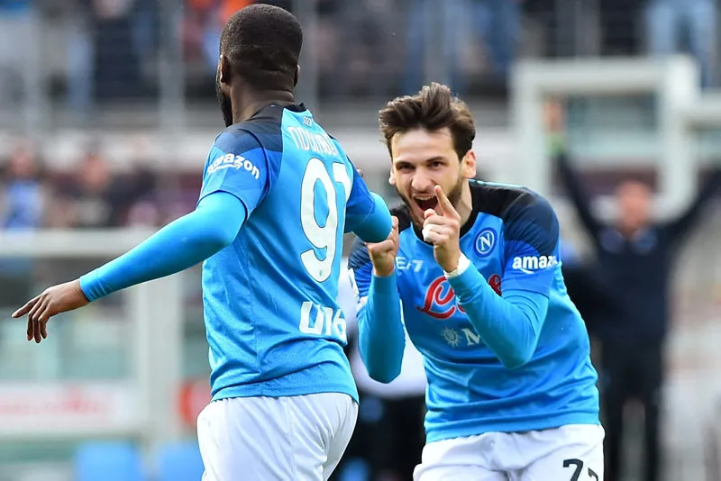 Fenerbahçe'ye şampiyon orta saha! - 15