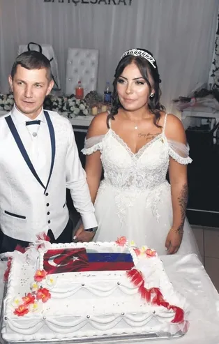 Atomu parçalayan evlilik: Rus mühendis Vladimir, Türk kızı Selin'e gönül verdi