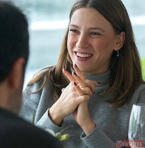 Serenay Sarıkaya’nın arkadaşı öyle bir fotoğrafı sızdırdı ki