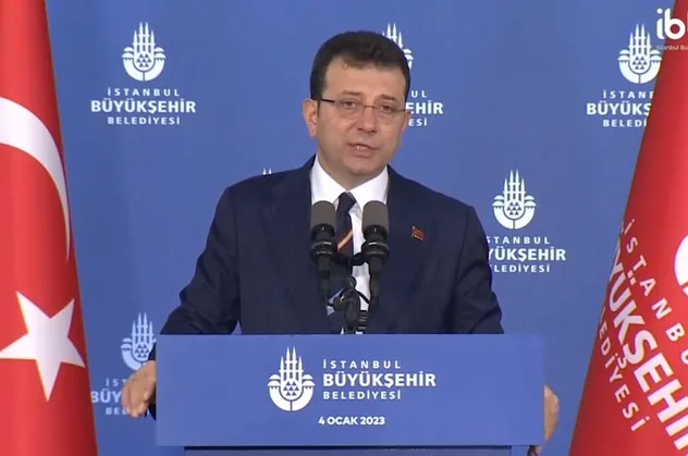 CHP'li İBB Başkanı Ekrem İmamoğlu belediyede işe alınan teröristleri savundu! Gazetecinin o sorularını yanıtlayamaması gündem oldu