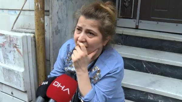 Fatih’te 4 katlı binada korkutan yangın: Demans hastası kadın yaralandı-2