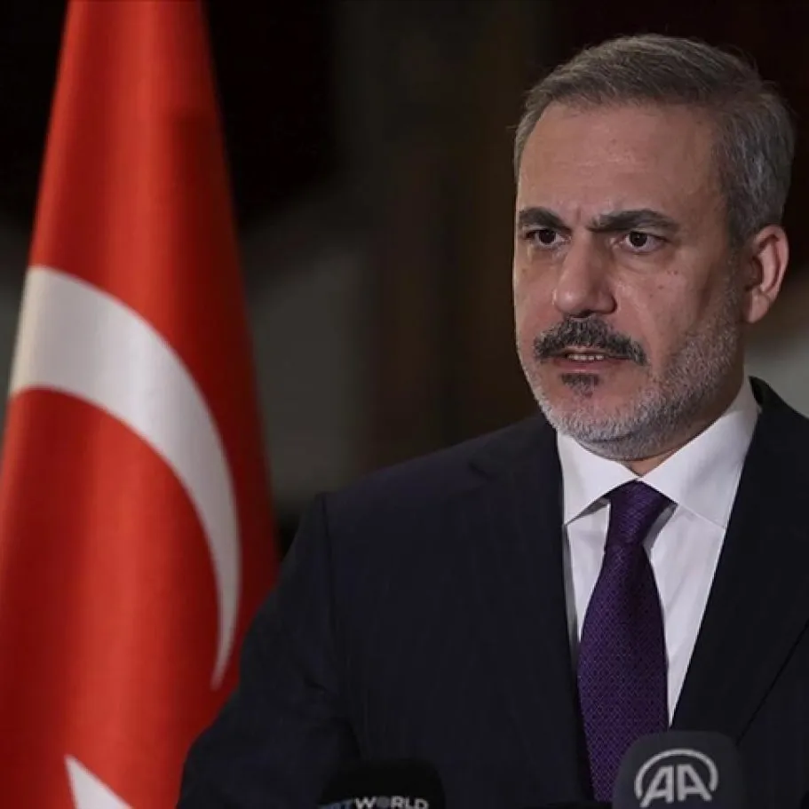 İngiliz mevkidaşı lie görüştü