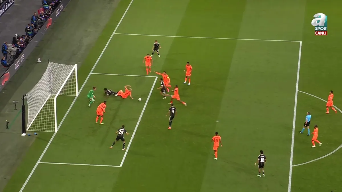 Hollanda 0-1 Almanya GOL: F. Nmecha