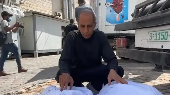 katil-israil-muhammed-durranin-kardesi-ahmed-durrayi-sehit-etti-1705677426948.jpeg Katil İsrail Muhammed Durra'nın kardeşi Ahmed Durra'yı şehit etti-3