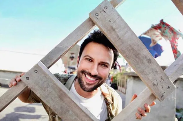 Gizemli videosu olay olan Tarkan'dan yeni bir video daha!