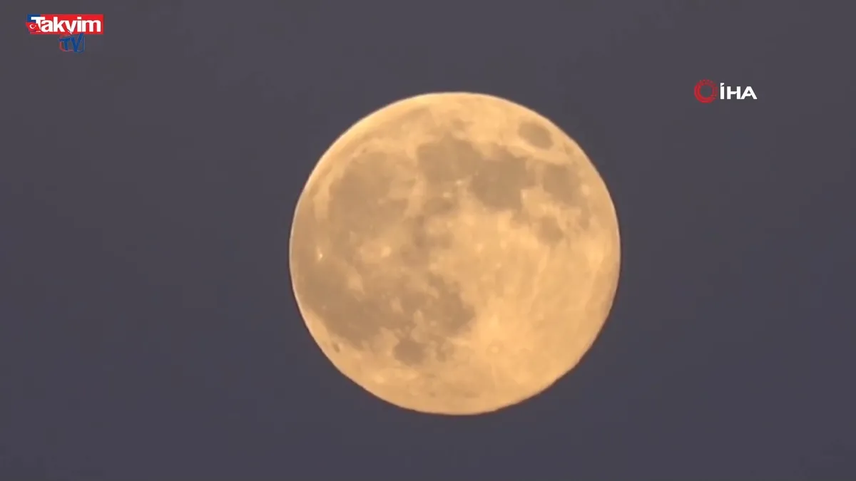 Van semalarında yılın son dolunayı görsel şölen sundu