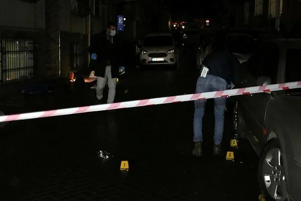 İstanbul'da akşam vakti kabus gibi olay! Halıcıoğlu'nda 16 yaşındaki çocuğu durdurup kurşun yağdırdılar-4
