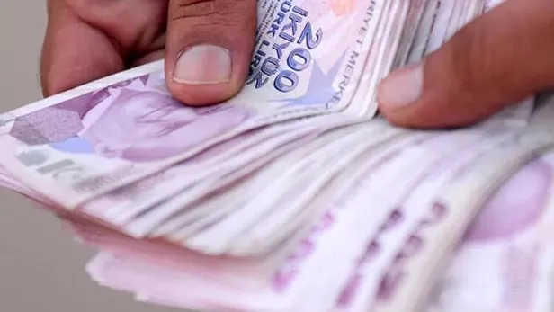 tl-mevduat-4-ayda-870-milyar-lira-atarak-27-trilyonu-gecmeyi-basardi-1652061217632.jpeg TL mevduat 4 ayda 870 milyar lira atarak 2.7 trilyonu geçmeyi başardı!-5