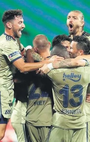 Fener 2’de 2 peşinde!