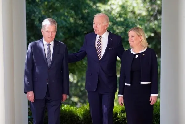 abd-baskani-biden-isvec-ve-finlandiyanin-nato-uyeligini-en-guclu-sekilde-destekliyoruz-1652973691914.jpg ABD Başkanı Biden: İsveç ve Finlandiya'nın NATO üyeliğini en güçlü şekilde destekliyoruz-3