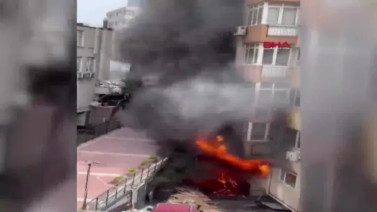 GAYRETTEPE MASQURADE CLUP GECE KULÜBÜNDE YANGIN: 29 ÖLÜ! | (Masquerade'yi alevlerin sardığı ilk görüntü)