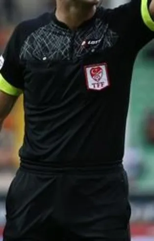 UEFA'dan Türk hakeme görev
