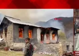 SON DAKİKA: Karabağ'ı terk eden Ermenistan evleri yakıyor
