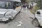 Antalya'da feci kaza! Öğrenci servisiyle kamyonet çarpıştı: Çok sayıda yaralı var